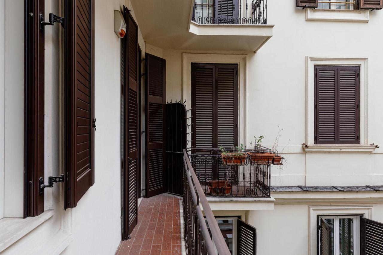 Tritone Minimal Apartment Roma Exterior foto